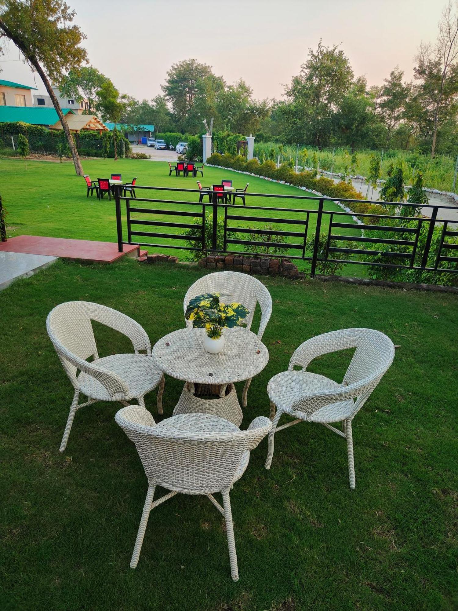 The Jungle Joy Resort & Spa Рамнагар Экстерьер фото